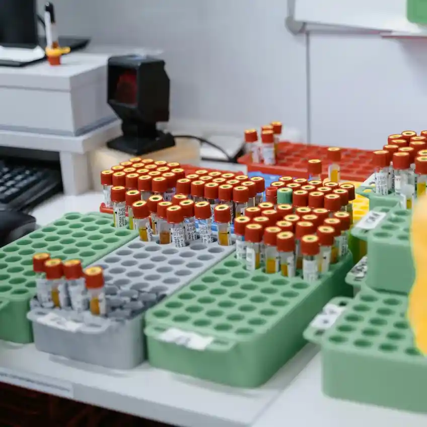 QraOne compliance services for Biotech & Diagnostics
